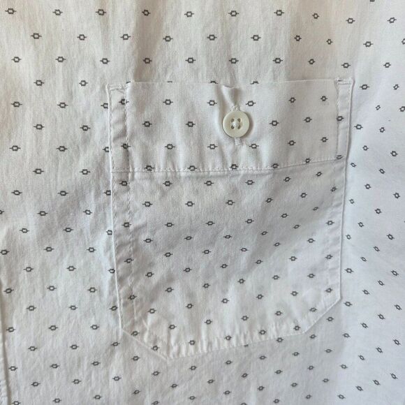 Voyager Mens 2XL Button Front Shirt White Geometric Print Short Sleeve Collar - Picture 3 of 7